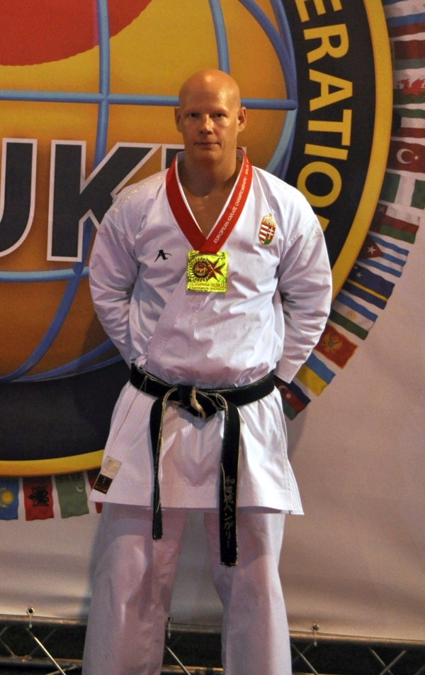 Pénzes Tamás - kata Európa-bajnok és kumite Európa-bajnoki ezüstérmes